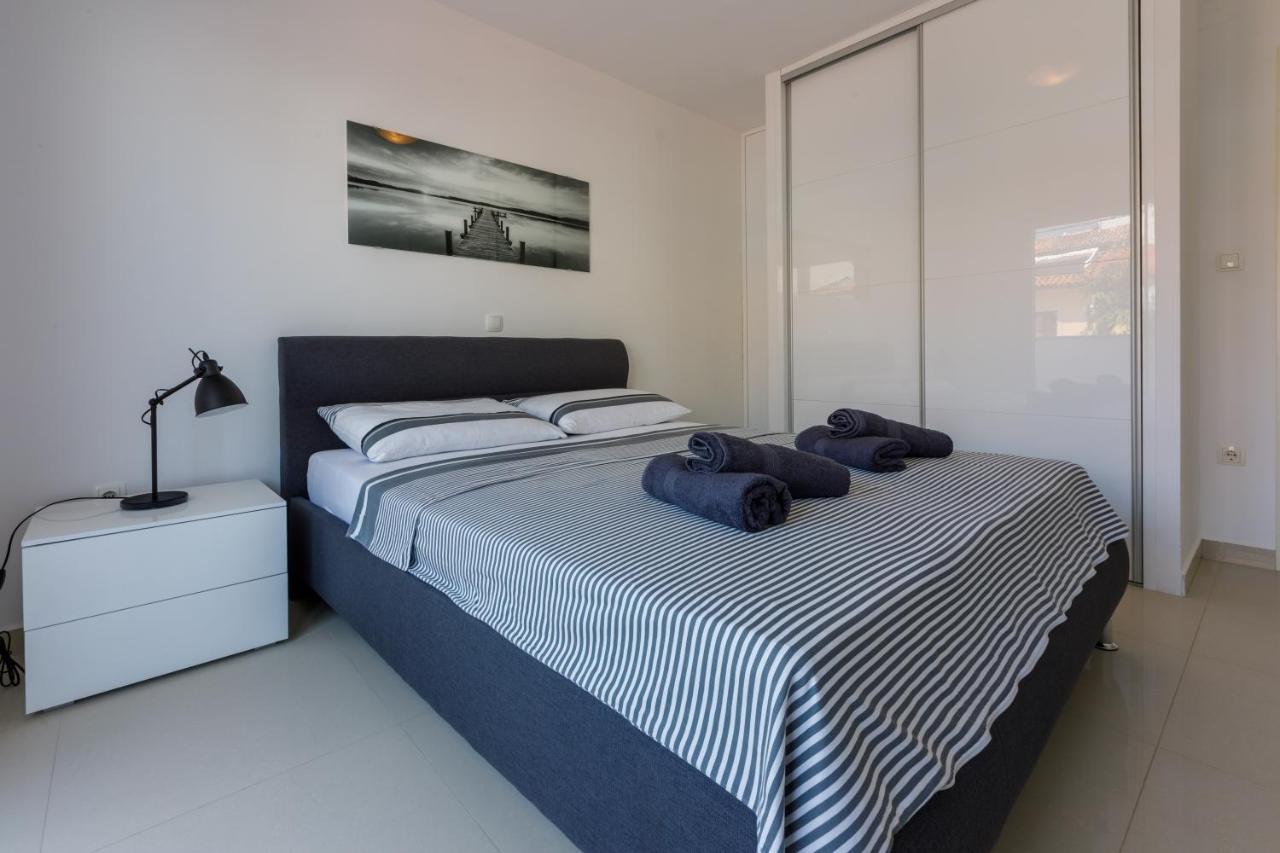 Apartmani Ilicevic Crikvenica Kültér fotó