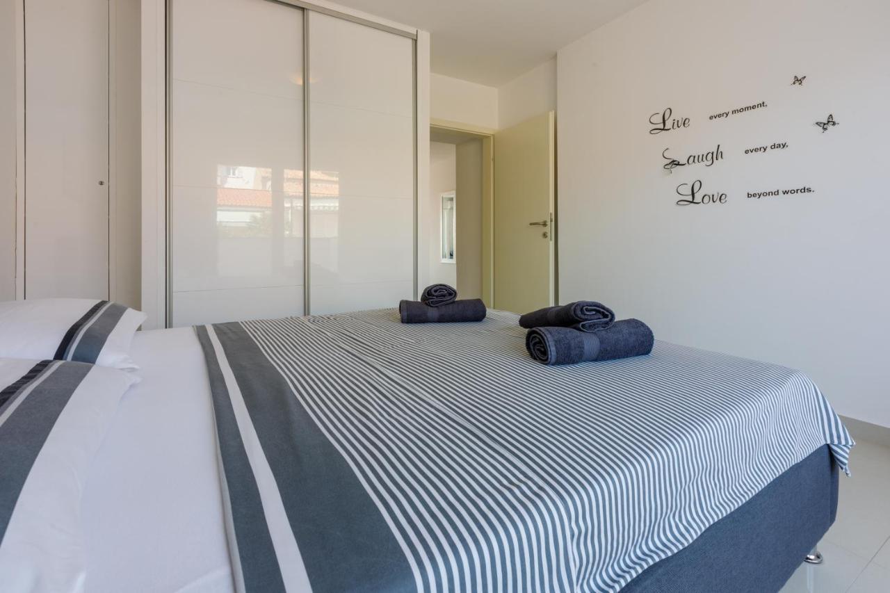 Apartmani Ilicevic Crikvenica Kültér fotó